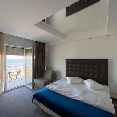 Ella By The Sea Residence 那沃达利 外观 照片